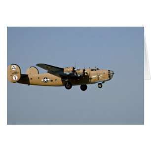 Cartão Diamond Lil B-24 Bombardeiro, pousando em Oshkosh,