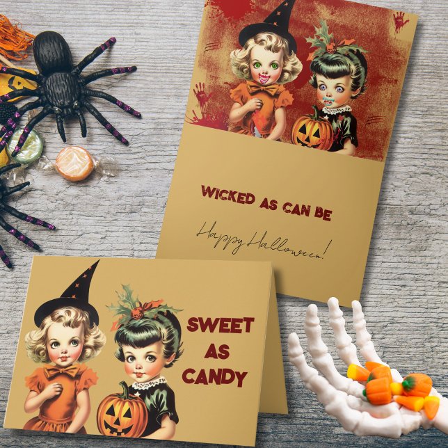 Cartão Doce como Doce Malvado como Pode Ser no Halloween (Criador carregado)