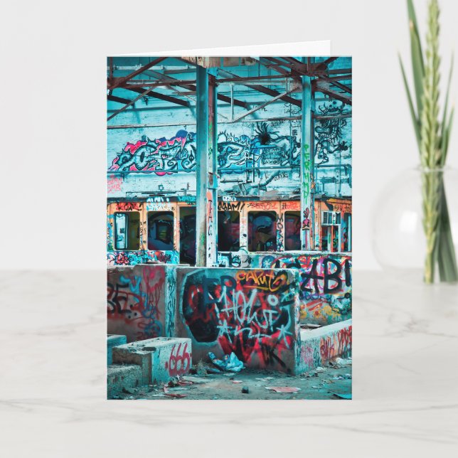 Cartão Edifício Abandonado Nunca Sente Arte Única (Frente)