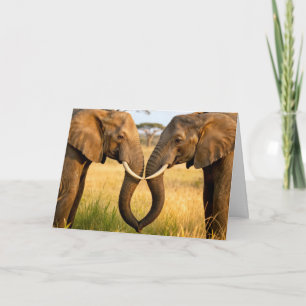 Cartão Elefantes Africanos de Aniversário na Grama da Sav
