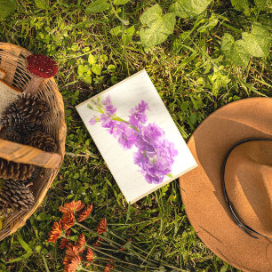 Cartão Elegant Vintage Purple Gillyflower