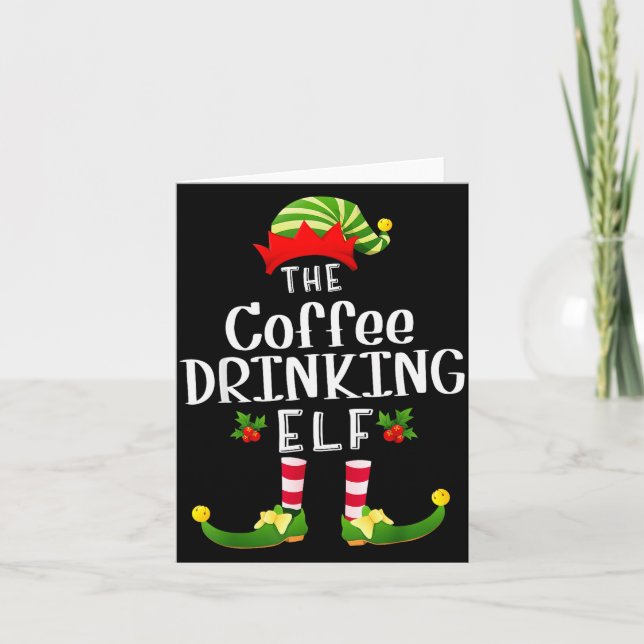 Cartão Elfo de Natal que Bebe Café Pijama Combinando Nata (Frente)