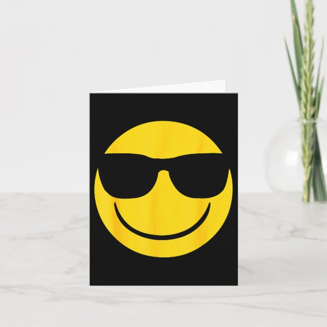 Cartão Emoji Óculos Retrô Rosto Sorriso Amarelo  (Frente)
