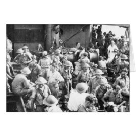 Cartão Enfermeira Entre as Tropas