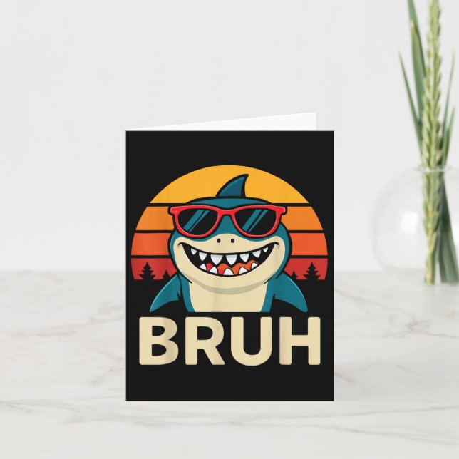 Cartão Engraçado Bruh Shark Com Sungles Meme (Frente)