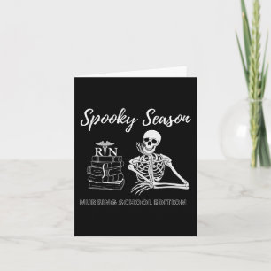 Cartão Esqueleto de Halloween para Estudante de Enfermeir