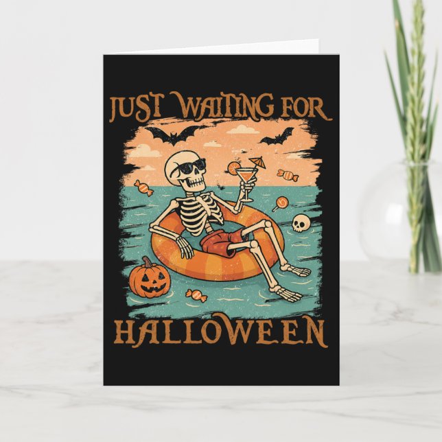 Cartão Esqueleto engraçado do Summerween flutuando em cor (Frente)