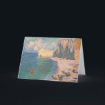 Cartão Étretat: A Praia e a Falaise de Claude Monet<br><div class="desc">A pintura Étretat: A Praia e a Falaise d'Amont, de Claude Monet, apresenta as formações rochosas que flanqueiam a baía de Étretat. Esses assuntos provaram estar entre os mais precipitados e encantadores de Monet: o local era tão fisicamente perigoso de navegar quanto sublime de contemplar. Étretat: A Praia e a...</div>