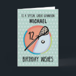 Cartão Excelente Grandson 12 Birthday Lacrosse Esporte Pe<br><div class="desc">Quando o Lacrosse for o seu jogo, este cartão de aniversário será seguro e, por favor, assombra. Celebre o 12 aniversário do seu neto excelente com este cartão desportivo personalizável. Os pontos sutis estão sobre o fundo verde claro e um palito transversal e a bola estão na frente com o...</div>