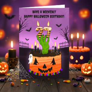 Cartão Feliz Aniversário de 27 anos no Halloween Bolo Ass