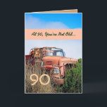 Cartão Feliz Aniversário do 90 da FUNNY - Caminhão Laranj<br><div class="desc">Este cartão com seu caminhão antigo em um campo é uma maneira divertida de desejar a uma cara muito especial um feliz aniversário.  Todo texto é personalizável.  Uma carta divertida e de tipo único!</div>