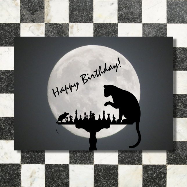 Cartão Feliz Aniversário do Chess Full Moon Cat e do Mous (Criador carregado)