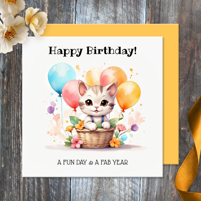 Cartão Feliz aniversário do Gatinho dos Balões (Birthday card featuring a cut kitten in a basket with colorful balloons. Nice for a cat loving girl)