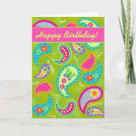 Cartão Feliz aniversario moderno fúcsia de Paisley da<br><div class="desc">Um cartão de aniversário à moda em um fundo da verde azeitona com uma tira cor-de-rosa fúcsia com as palavras "feliz aniversario". Para alguém especial - os paisleys brilhantes, frescos, modernos fazem um design artístico bonito que inclua palavras inspiradas do amor, esperança, fé, inspiram, amam, estejam felizes, sonhem, e vivam...</div>