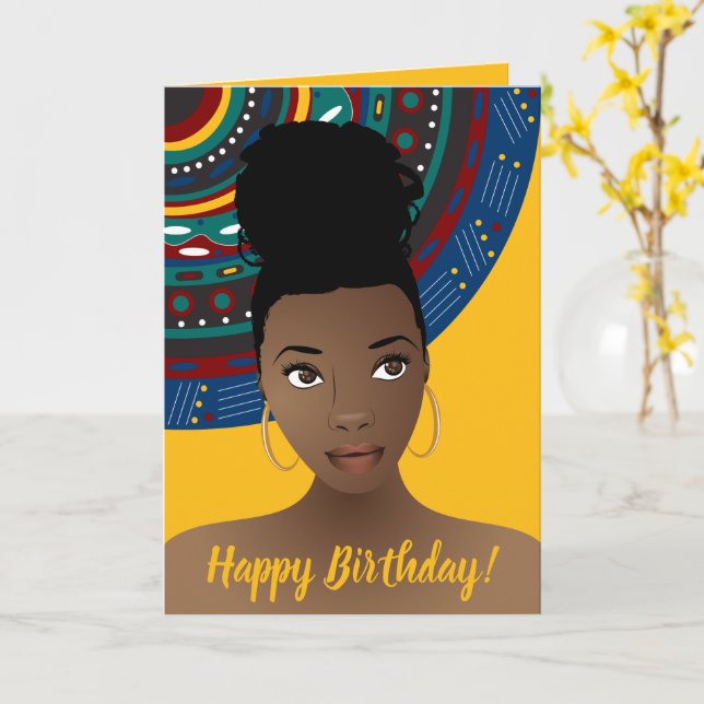 Cartão Feliz aniversário! Mulher Negra, inspirada tribal, (Flor Amarela)