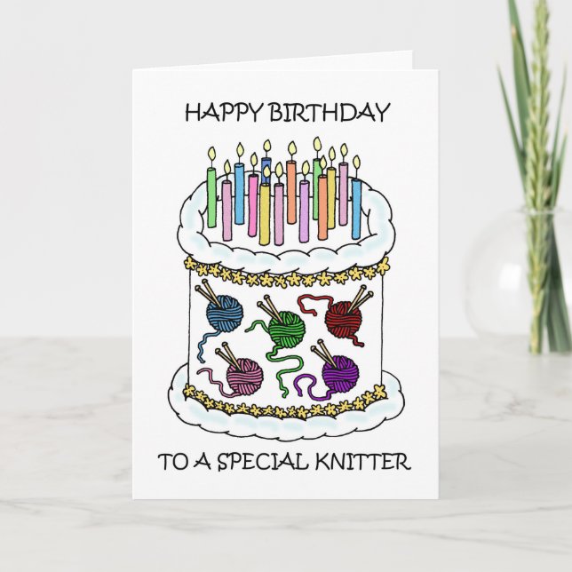 Cartão Feliz aniversário para Knitter, Bolo e Velas. (Frente)