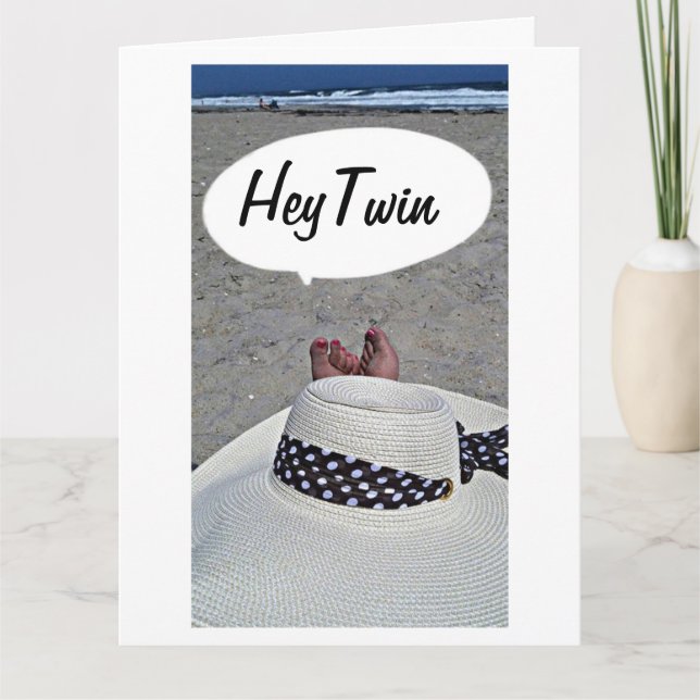 CARTÃO FELIZ ANIVERSÁRIO PARA MINHA IRMÃ GÊMEA (Frente)