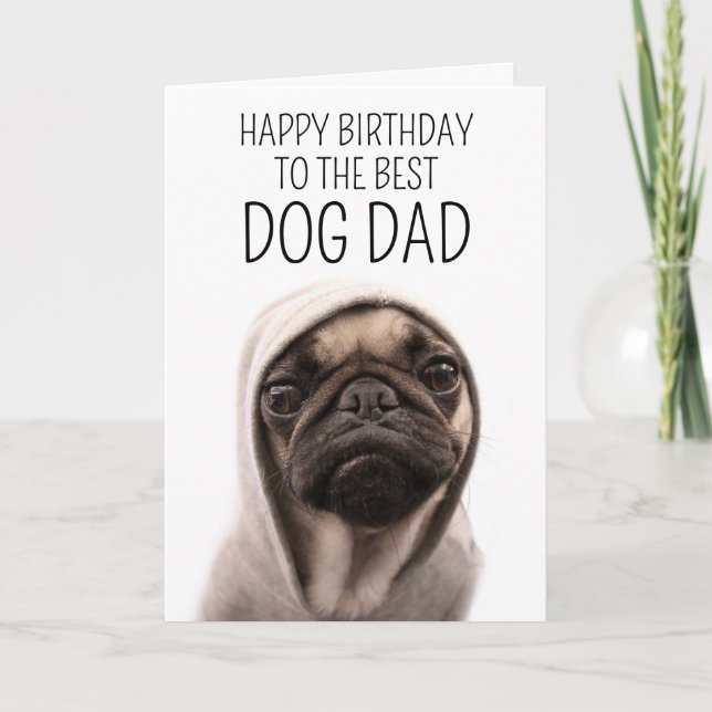 Cartão Feliz Aniversário | Pug De Capuz (Frente)