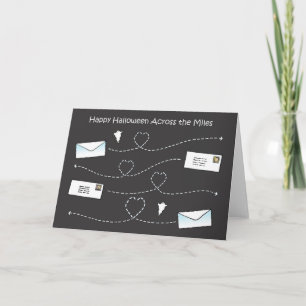 Cartão Feliz Halloween Através dos Miles