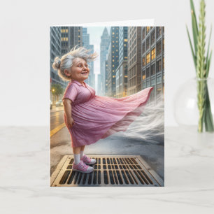 Cartão Feliz Velho Velho em um Passeio de Rua