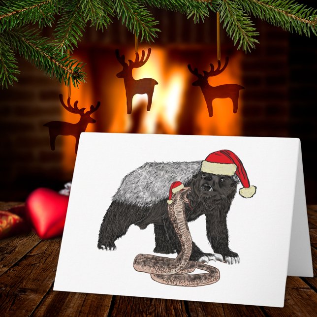 Cartão Festivo Mel Badger Cobra Funny Badass Natal (Christmas honey badger wearing a Santa hat holiday greetings folded card)