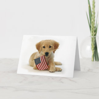Cartão Filhote de cachorro do golden retriever do Dia da