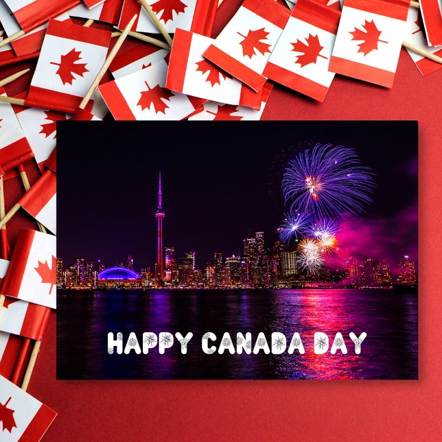 Cartão Fireworks Toronto Skyline Happy Canada Day (Criador carregado)