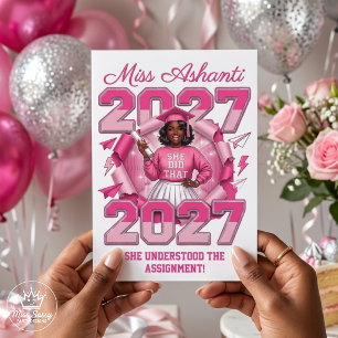 Cartão Formatura de Menina Negra Turma de 2027 Ela Fez Is