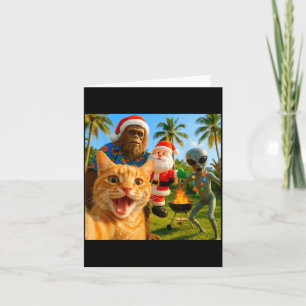 Cartão Foto engraçada de Natal de gato com Bigfoot &amp; 