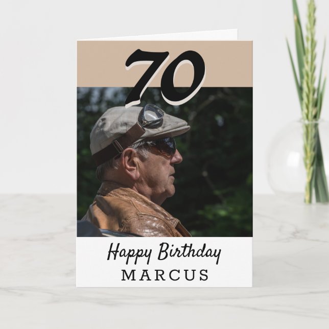 Cartão Foto personalizada de Beige Moderno de 70 Birthday (Frente)