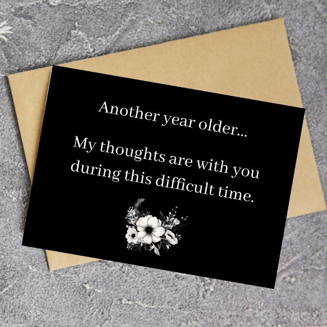 Cartão Funny Dark Humor Getting Older Birthday Card (Criador carregado)