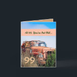 Cartão FUNNY Happy 99º Aniversário Vintage Orange Truck 9<br><div class="desc">99 ou QUALQUER ANO Tamanho Regular do Cartão de Nota. Este cartão com seu caminhão antigo em um campo é uma maneira divertida de desejar a uma cara muito especial um feliz aniversário.  Todo texto é personalizável. Uma carta divertida e de tipo único!</div>