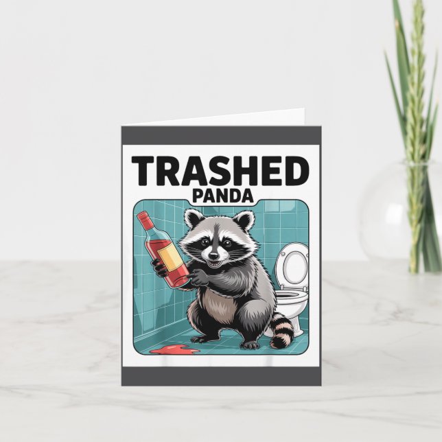 Cartão Funny Trashed Panda Raccoon Gets Drunk  (Frente)