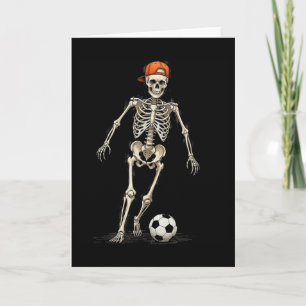 Cartão Futebol de Esqueleto Halloween Divertido Sinistro