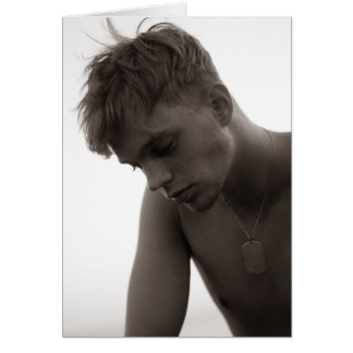 Cartão G.I. pensativo