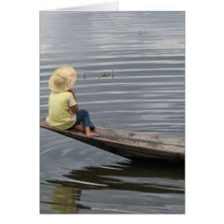 Cartão Garota no Barco no Lago Inle