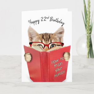 Cartão Gato com Óculos e Livro Vermelho de Aniversário de