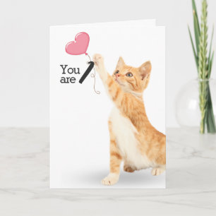 Cartão Gato Tabby no Primeiro Aniversário com Balão em Fo