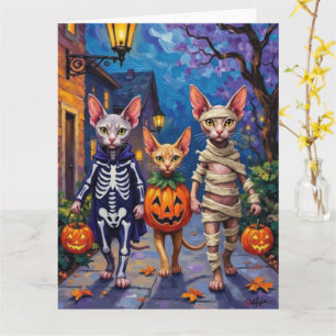Cartão Gatos Sphynx Fazendo Trick-or-Treating em Fantasia