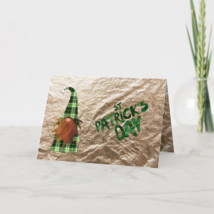 Cartão Gnome do Dia de São Patrício em xadrez verde vinta