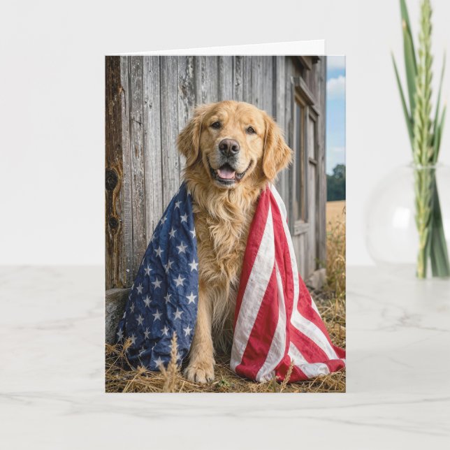 Cartão Golden Retriever de aniversário com bandeira ameri (Frente)