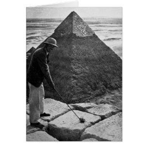 Cartão Golfe no vintage da pirâmide preto e branco