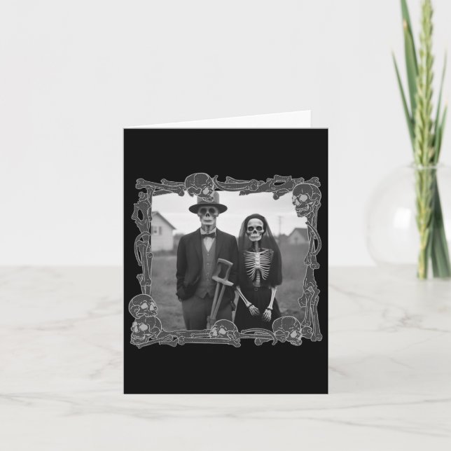 Cartão Gótica Americana Figurino de Halloween (Frente)