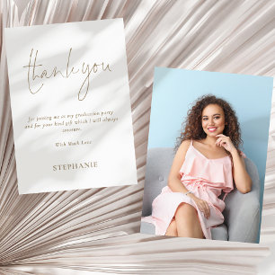 Cartão Graduação de Foto com Script Dourado Informal Obri