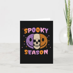 Cartão Groovy Spooky Season Halloween Ghost Boo Smile Fac