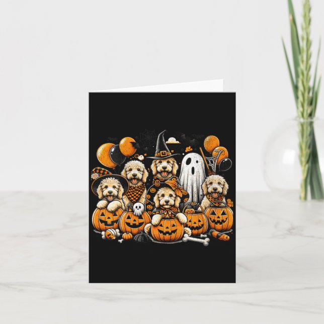 Cartão Halloween de Goldendoodle Fofinha de Fantasma e Br (Frente)
