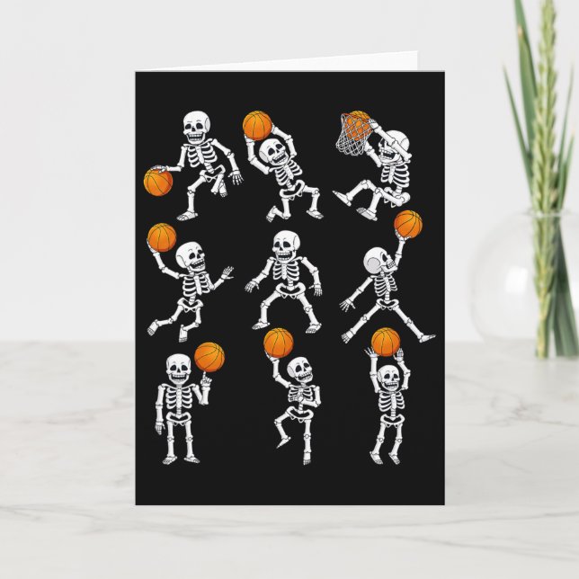 Cartão Halloween Skeletons Dunking Dribble Boys Ki (Frente)