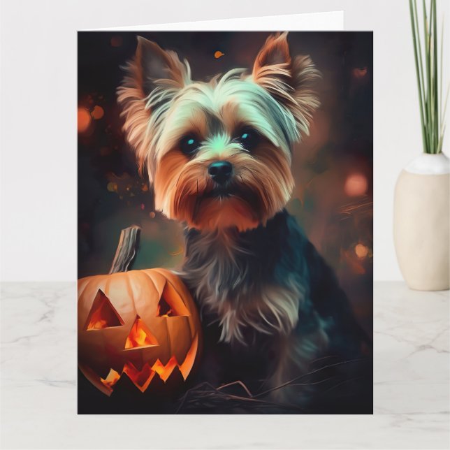 Cartão Halloween Yorkshire Terrier Com Pumpkins Assustado (Frente)