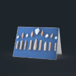 Cartão Hanukkah Menorah<br><div class="desc">Crie o seu Cartão de Férias personalizado conosco! Preencha seus desejos de cartão de Férias inserindo sua própria mensagem, uma foto da família ou mantendo-a como está! Uma parte de todas as receitas do cartão de feriado irá para a Fundação BoatUS para a segurança do barco e água limpa. Os...</div>