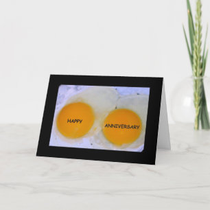 Cartão Happy Anniversary To An Egg-stra Special Couple